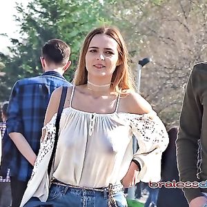 Candid Braless Big Tits teens - teen