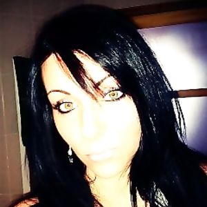 brunette with big tits - brunette