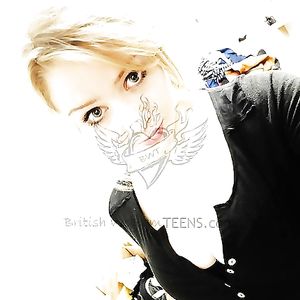 Big tits blonde teen - blonde girl takes sexy selfies to share - teen