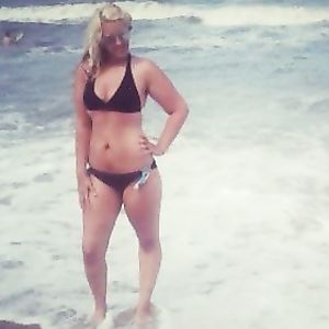 Sexy American Blondy with Big Tits - big ass