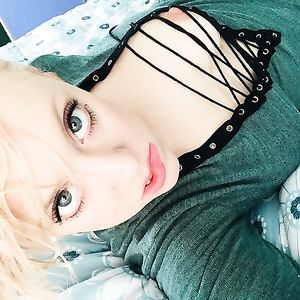 Seductive Big tits - light lactation