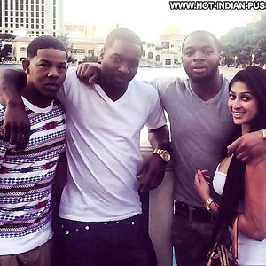 Nazia Indian Sexy Amateur Girlfriend Big Tits Self Shot - indian