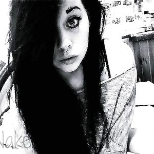 Big tits selfie queen - busty girl takes nude selfshots - big tits