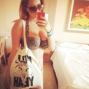 Amateur Big Tits 40 - big tits