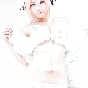 Cosplay fun part 14 - babe
