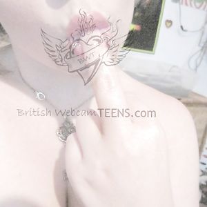 Big tits british girl selfies - uk hipster gets her boobs out - big tits