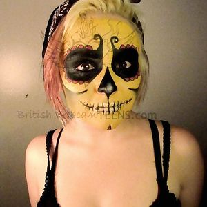 Big tits british girl selfies - uk hipster gets her boobs out - big tits