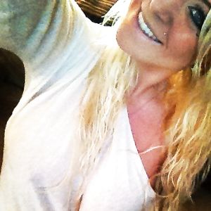 Amazing body with big tits and sweet pink pussy - amazing