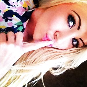 Amazing body with big tits and sweet pink pussy - amazing