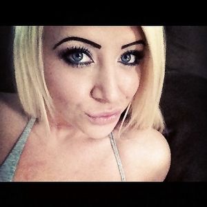 Amazing body with big tits and sweet pink pussy - amazing