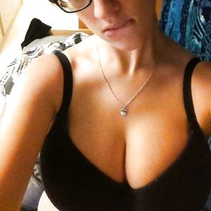 Busty hot girl and her nice tits - big boobs