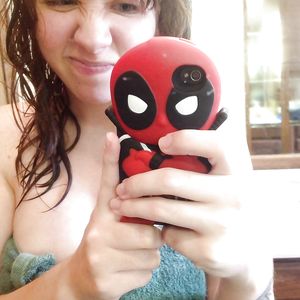 Girlfriend sends sexts - amateur