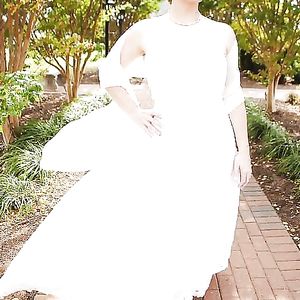 Thick Christian (CBN) white reporter Jennifer Wishon. - big boobs