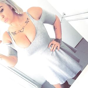 Busty Alternative Teen Micky - tits