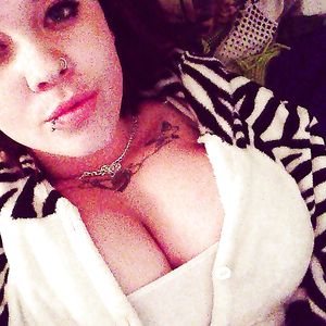 Busty Alternative Teen Micky - tits