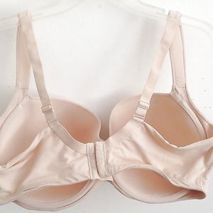 Bra shots - big boobs