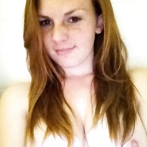 Selfies Big Tits Amateurs 5 - mirror shot