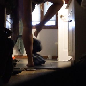 Hot busty wife spied and groped on hidden cam - voyeur