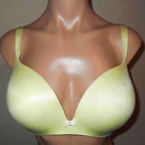 Big bras 9 - non-porn