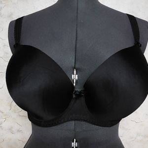 Big bras 9 - non-porn