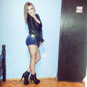 Friends 2 - non-porn