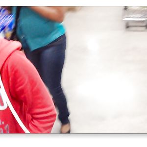 Flaka con tetas grandes - flashing