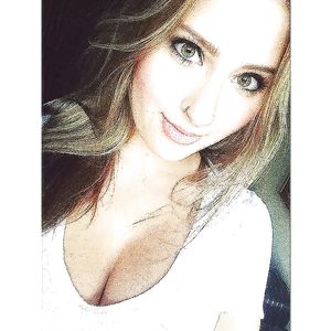 Claire Abbott - blonde