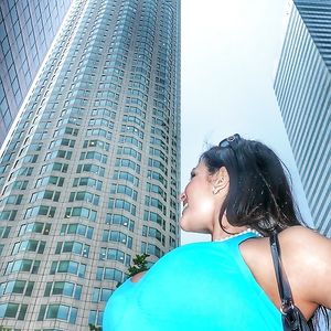 Big Tits in Tight Tops 6 - big tits tight shirt