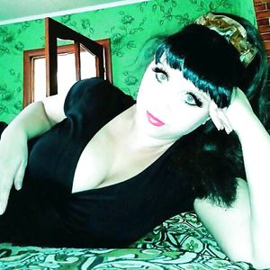 Busty Russian Woman 2333 - big boobs