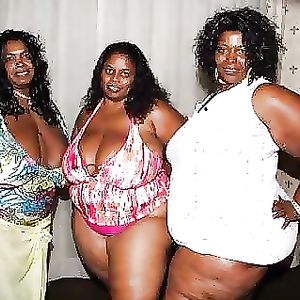 Mz. Saphire - black and ebony