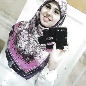 Hot Arab Girls 155 - milf