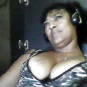 Hot Brazilian Mature - big boobs