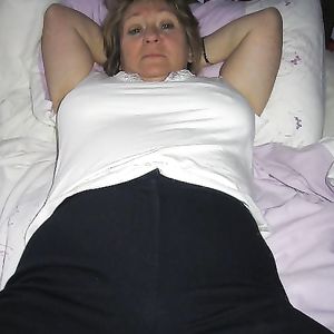 Alluring Granny GILF! - Jessica - mature