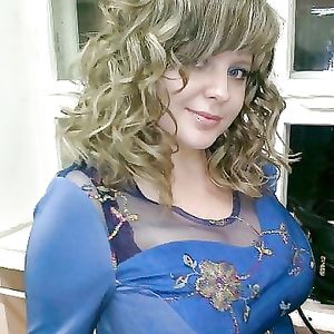 Busty Russian Woman 2320 - big boobs