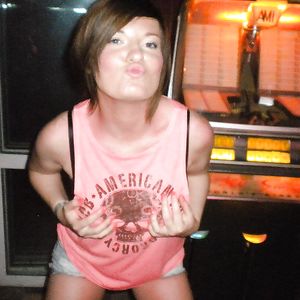 sluts for comments 5 - big boobs