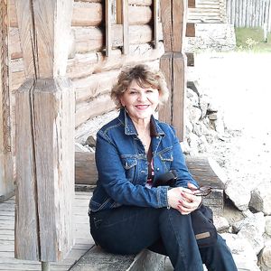 Alluring Granny GILF! - Brendan - big boobs