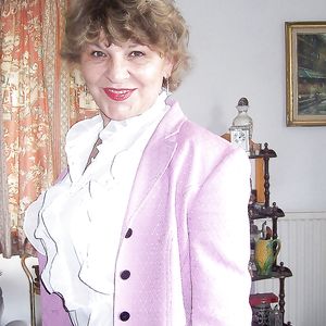 Alluring Granny GILF! - Brendan - big boobs