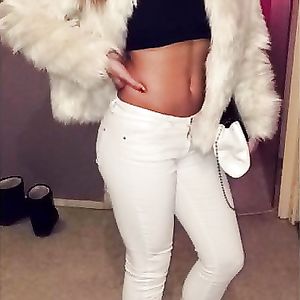 Beurette SPLENDIDE Part 4 - big boobs