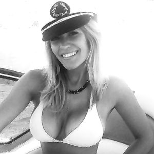 Big Boobs And Hot Ass Bikini Teen - big boobs