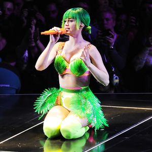 Katy Perry 12 - big boobs