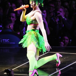 Katy Perry 12 - big boobs