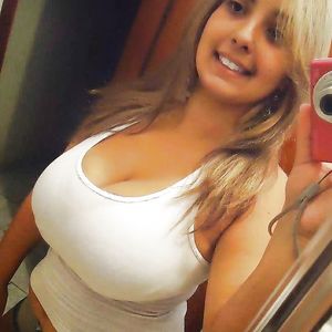 Babes and Boobs 3 - babe