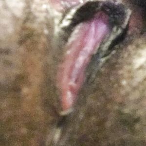 Natangia poses for you - black and ebony