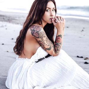 Busty Amateurs - SinCity - teen