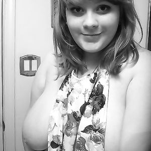 Chubby and sexy - amateur