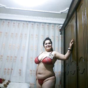 .Madam rasha - tits