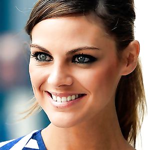 Amaia Salamanca - big boobs