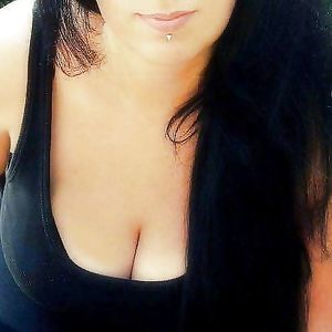 Sexy Huge - big boobs