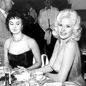 BITCH, UM FUCKIN JELOUS!!!!1 - amateur