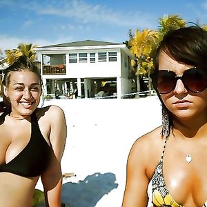 BITCH, UM FUCKIN JELOUS!!!!1 - amateur